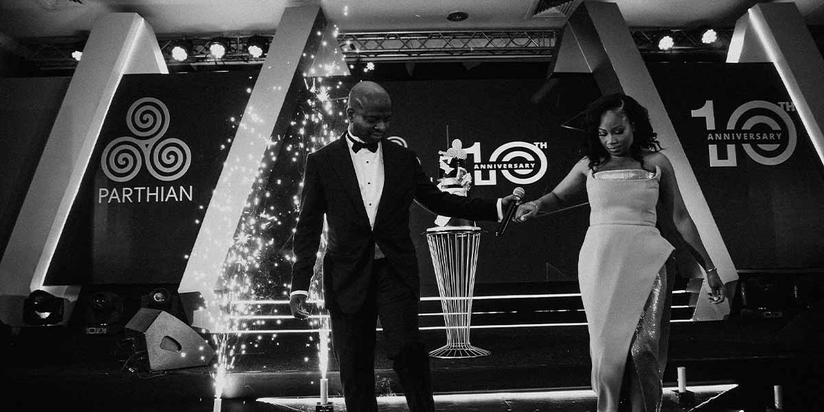 Seye-and-wife